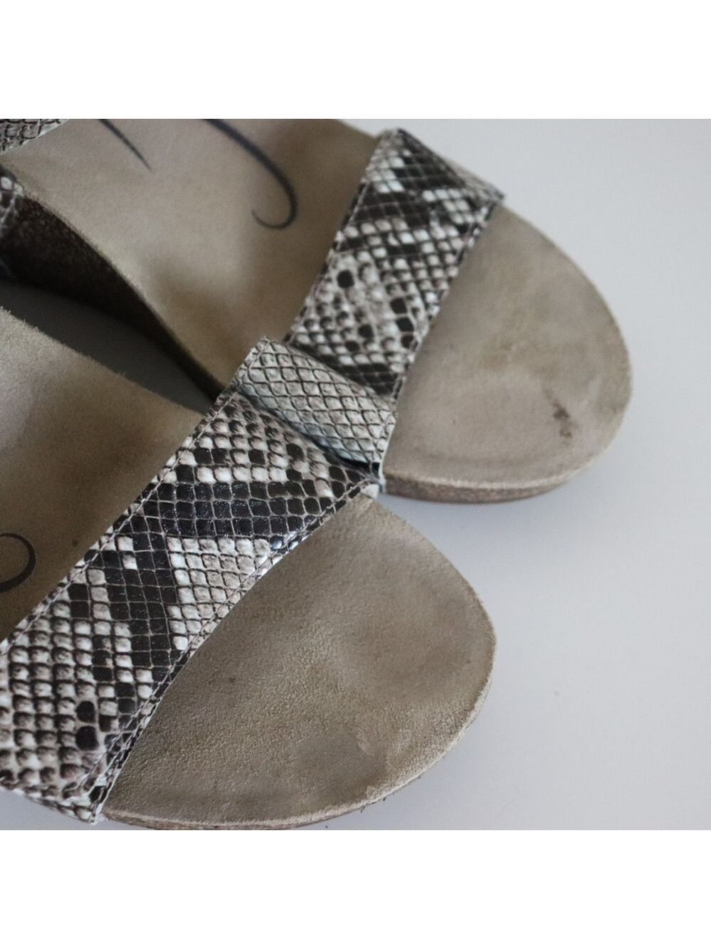 ABEO B.I.O.system “Una Metatarsal” Snake Skin Print Wedge Sandals - Picture 4 of 16